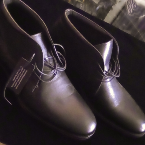 New Red Tape Shoes - Picture 1 of 5